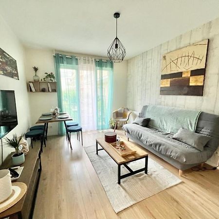 Apartament Le Renoir Terrasse De Plain-Pied Et Piscine Limoges Zewnętrze zdjęcie